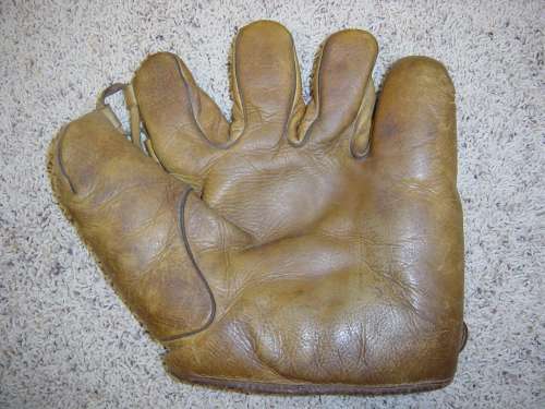 Tommy Holley Nokona G6 Front